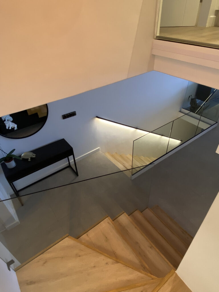 Bantry Bay Apartment 12