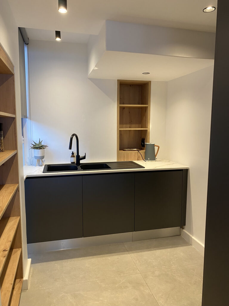 Bantry Bay Apartment 7